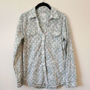 Wrangler White Green Long Sleeve Button Down Shirt with Notched Collar